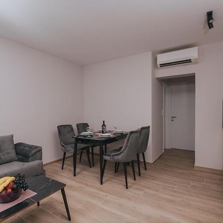 Apartments Virgine Maria I 바슈카 외부 사진